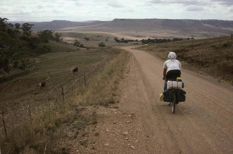 RWT 0063 067-09 Australia Dirt Hwy.jpg